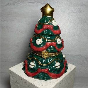 Charter Club "Winter Garland" Porcelain Christmas Tree Trinket Jewelry box New
